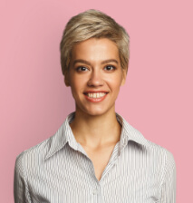 Fernanda F.